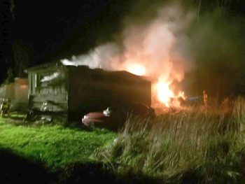 mobile home fire 6200 Portal Way 2015-12-5 610am