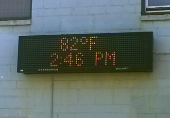 high temp on oxford building sign 2015-05-28