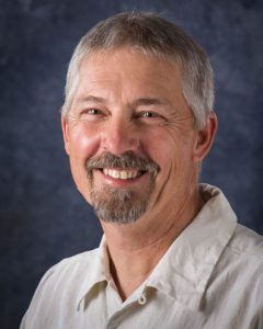 Briscoe_headshot_8x10