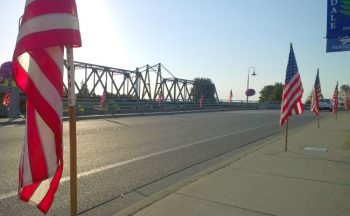 ferndale kiwanis fourth 4th of july flags