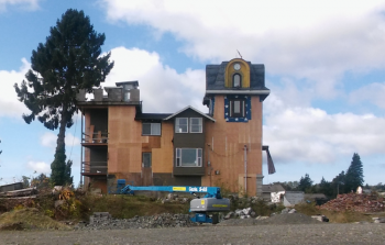 clock tower building 2015-09-06