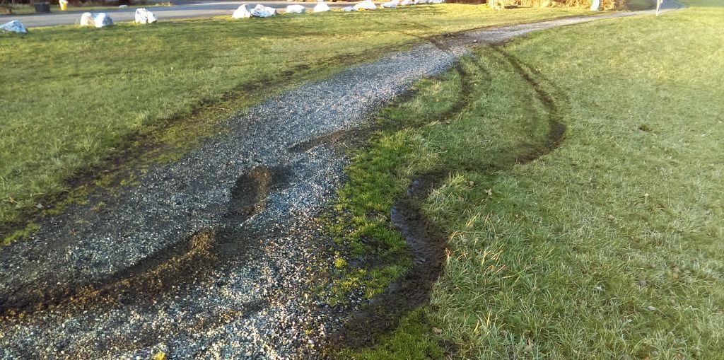 car in vanderyacht park 2016-01-06 4