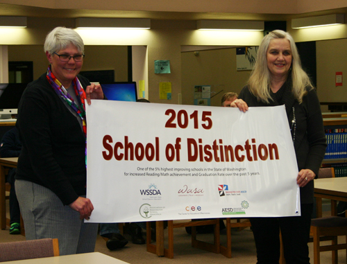 central receives award lisa lockwood georgia dellinger 2016-01-30