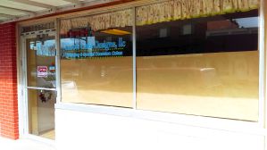 carols cake designs storefront 2016 main street 2016-02-22