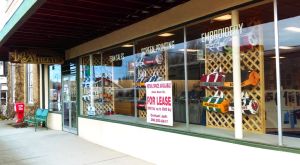 international athletic storefront up for lease 2016-02-02