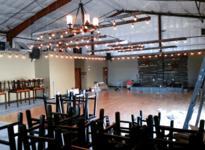 kickina saloon and dance hall interior preparation 2016-05-06