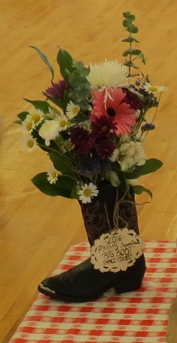 big boot dance contest award 2016-06-03