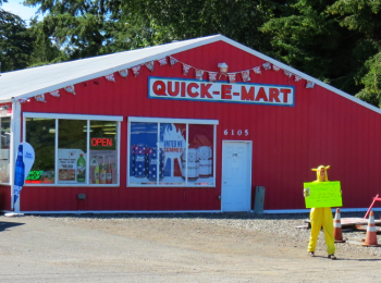 ariel happ created her job outside the quick-e mart 2016-07-27