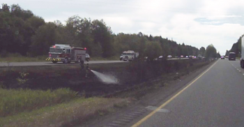 i5 median fire near loomis trail road 2016-07-25 1100