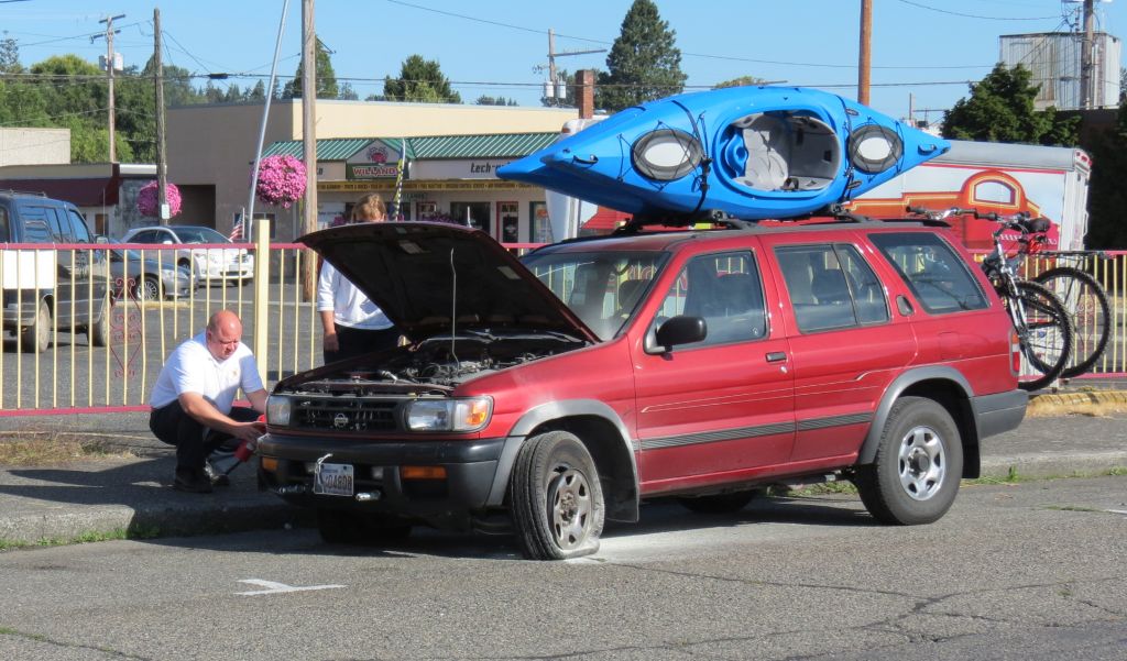 towed suv caught fire on 2nd ave