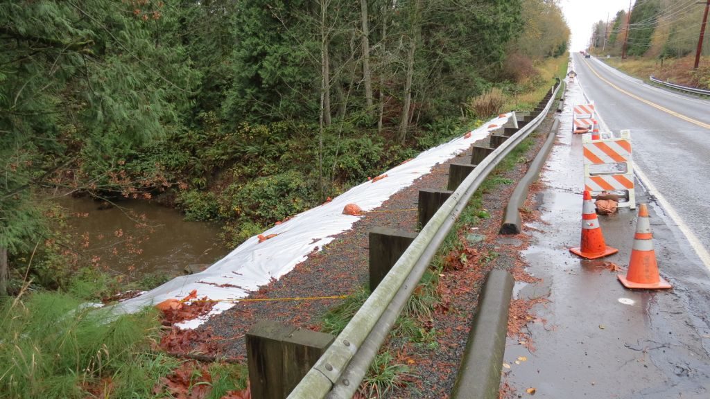slater-road-looking-west-at-jordan-creek-culvert-2016-11-2
