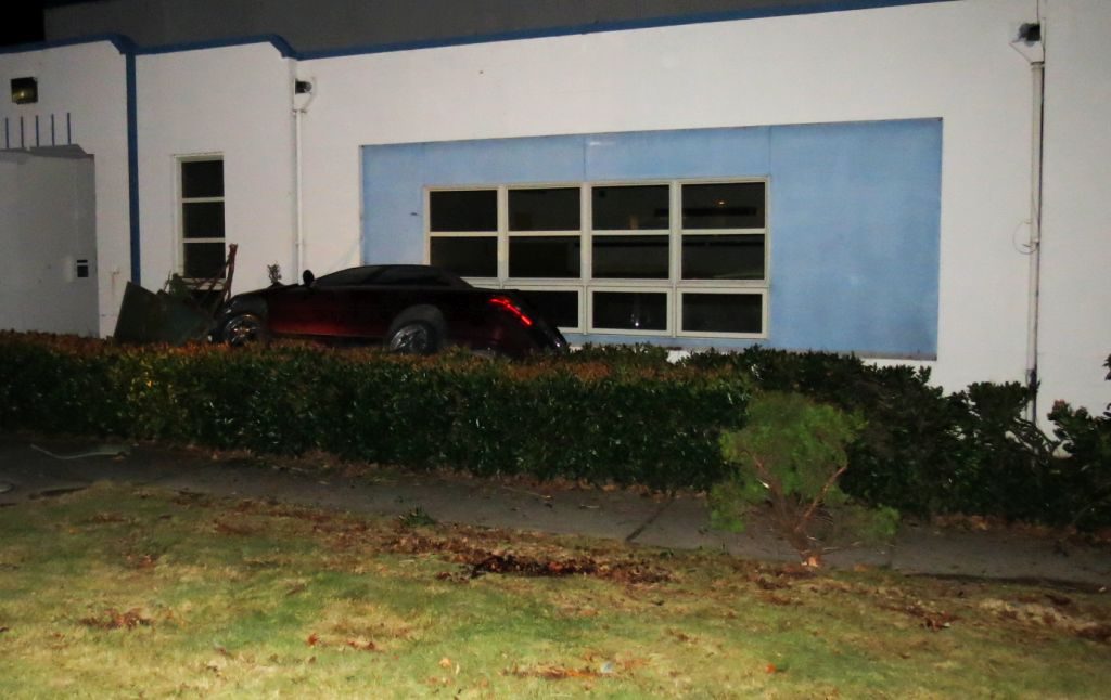 car crashed into windward high school