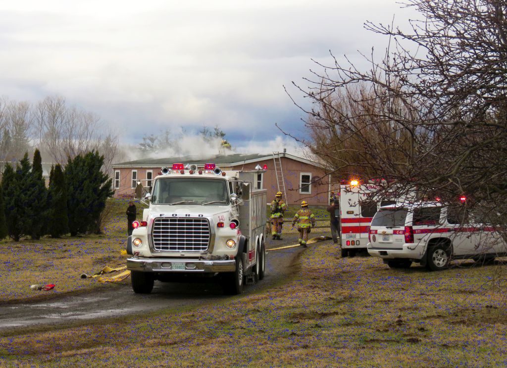 3400 mtn vw rd dbl mobile hm fire 2017-02-19