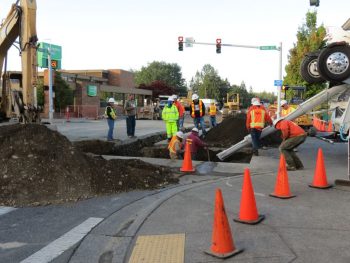 Work on 3rd Avenue project closes Main Street 2017-08-16 0720