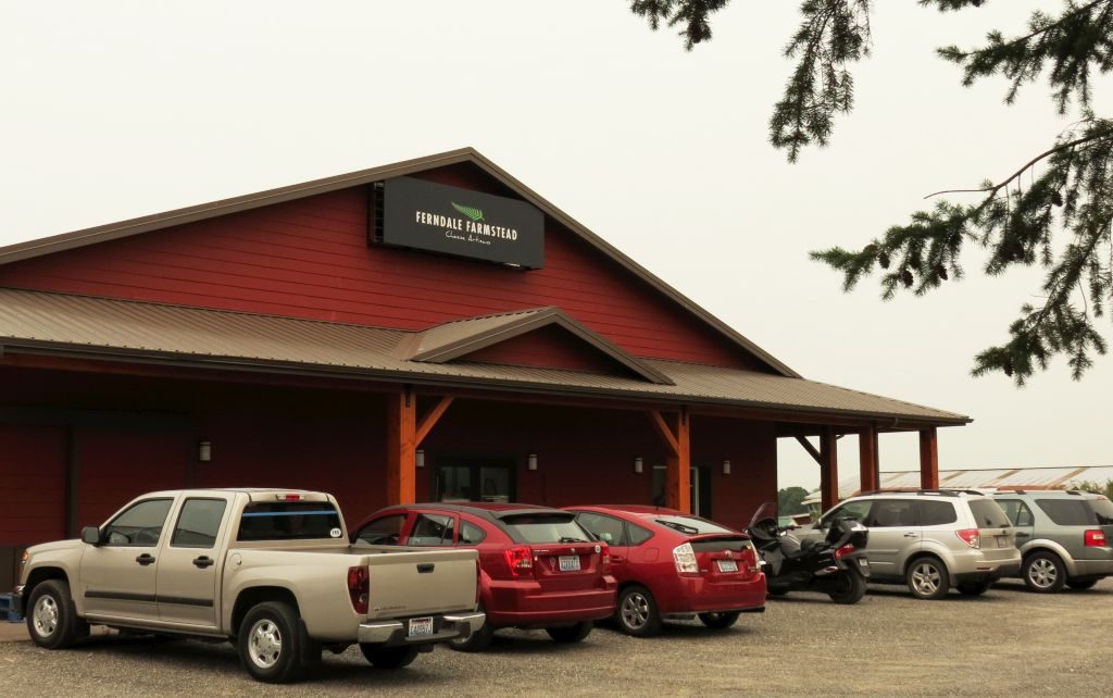 ferndale farmstead creamery building on aldergrove road 2017-08-04