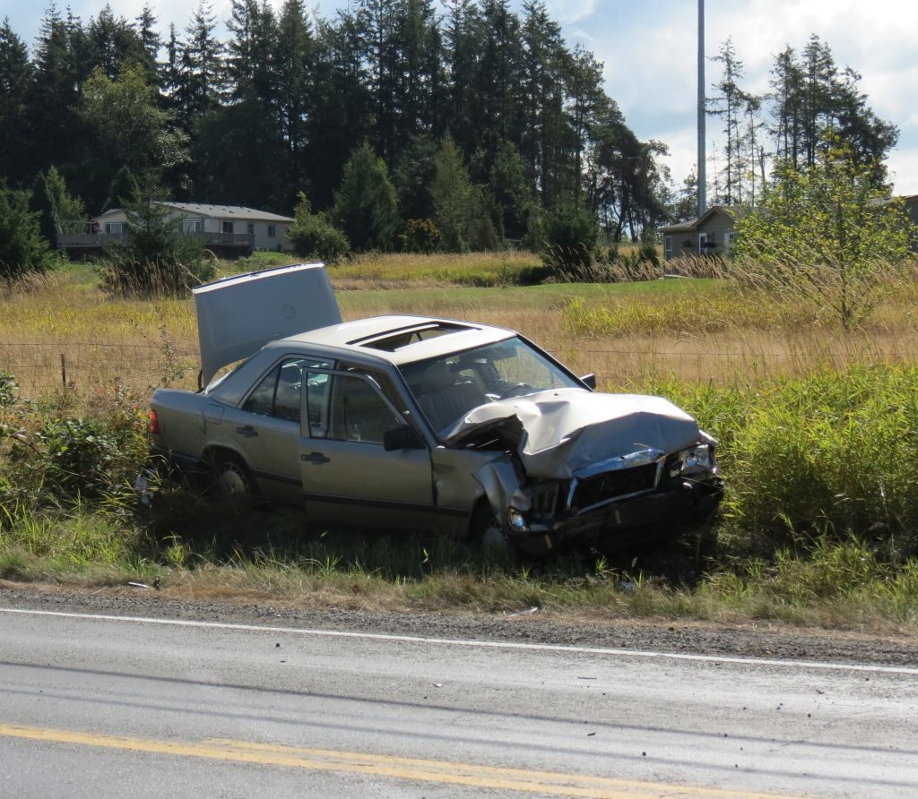 1 of 3 cars involved in crash at bay and kickerville 2017-09-21