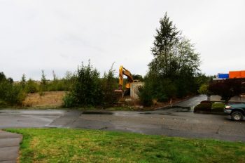 Equipment and machinery await use to install stormwater pipeline thru riverside golf course property 2017-09-30