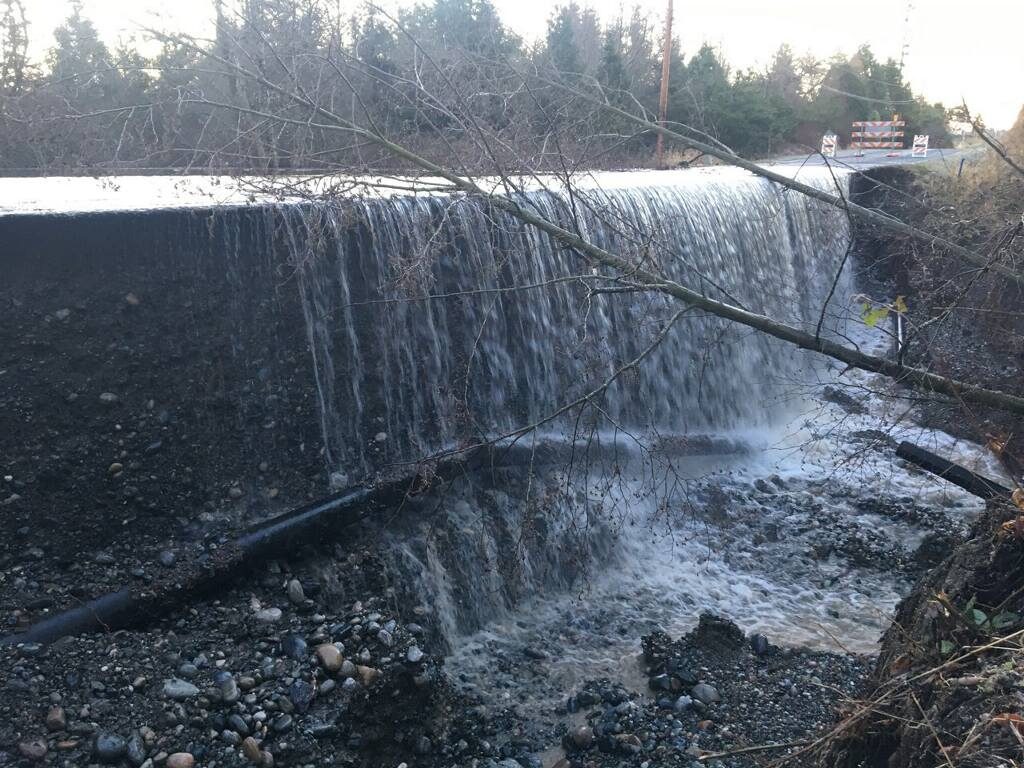 graveline road washout 2017-12-20 photo wcpw via twitter