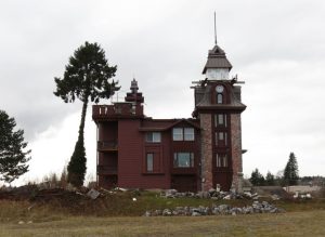 2147 main st clock tower house 2018-01-09