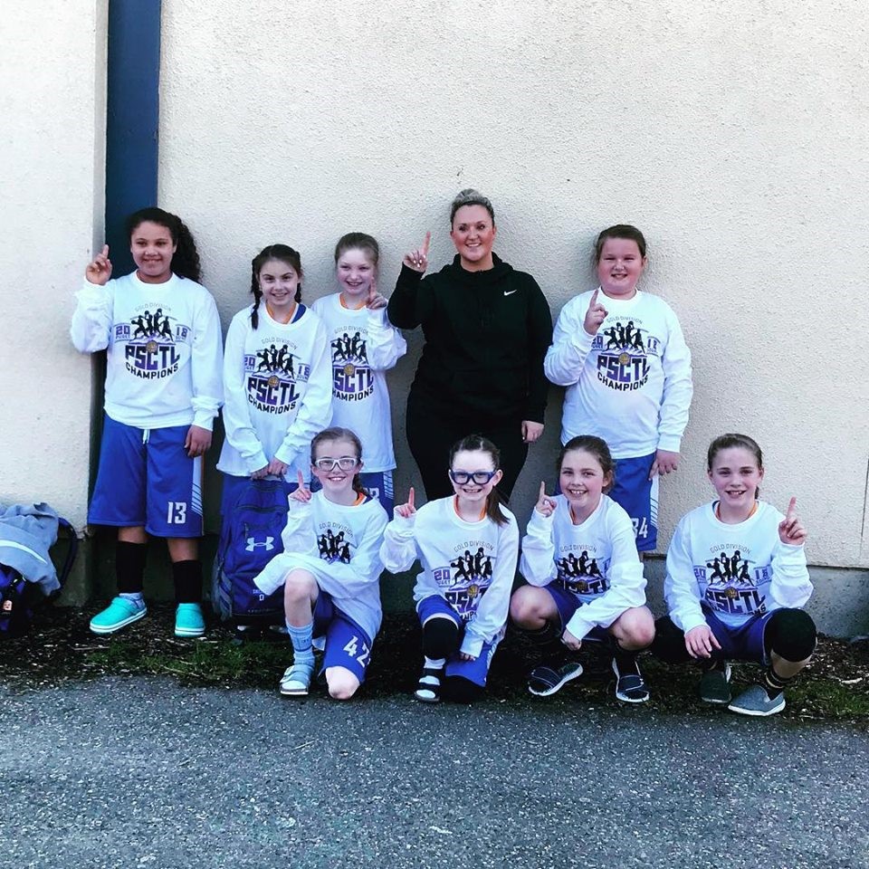 FGBA 4th grade team after winning the divisional championship 2018-03 photo Patrice Valentine