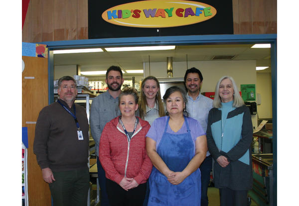 superfeet dontation pays down central elem meal debt 2018-03-26 photo fsd