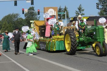 One of the many entries in the 2018 Whatcom Old Settlers Grand Parade in Ferndale (July 28, 2018). Photo: My Ferndale News