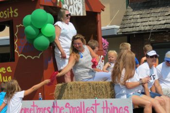One of the many entries in the 2018 Whatcom Old Settlers Grand Parade in Ferndale (July 28, 2018). Photo: My Ferndale News