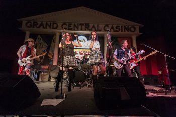 lipstick metal performance graphic