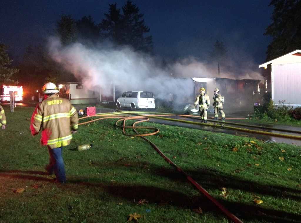 mobile home fire in Ferndale Mobile Home 2 2018-10-26