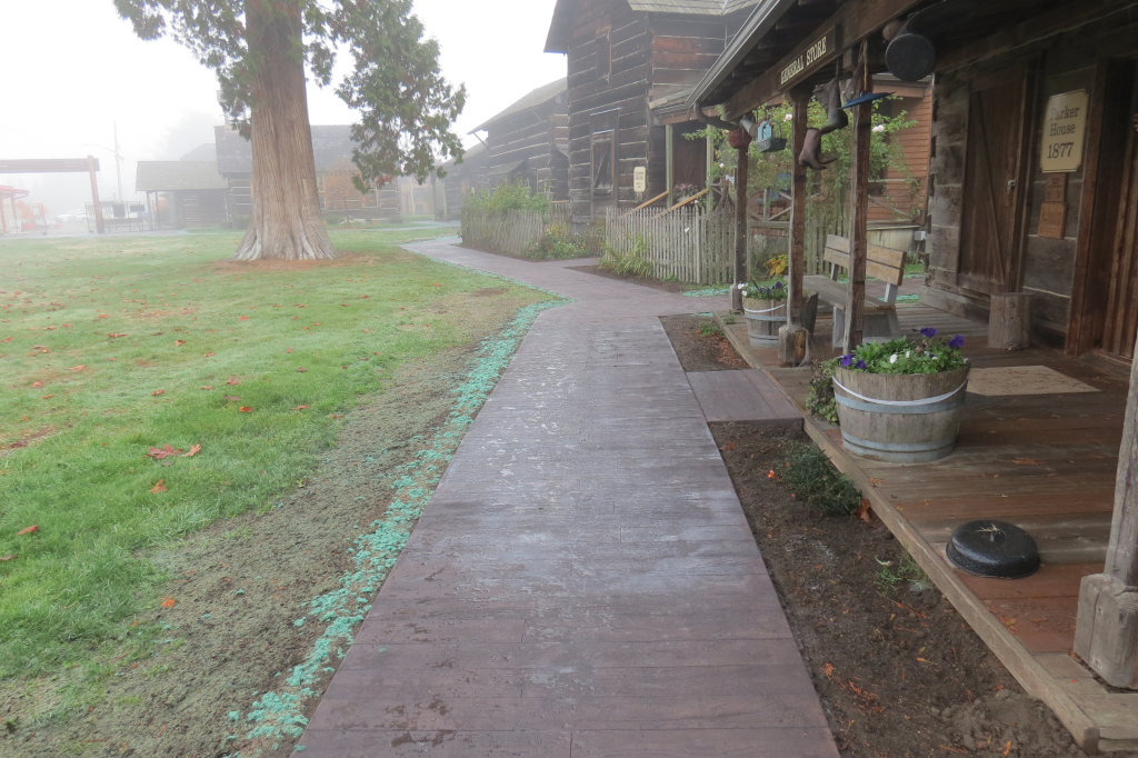 sidewalks installed in pioneer park 2 2018-10-19