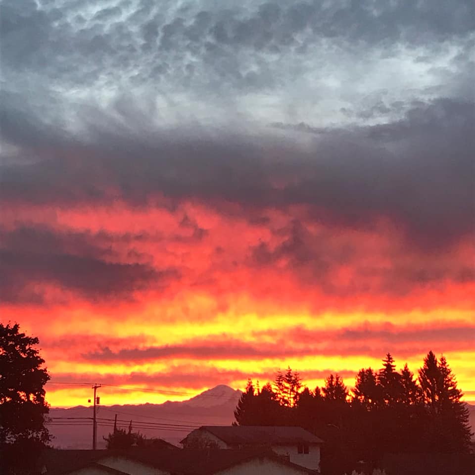 sunrise in ferndale 20118-10-18 photo stacy olson