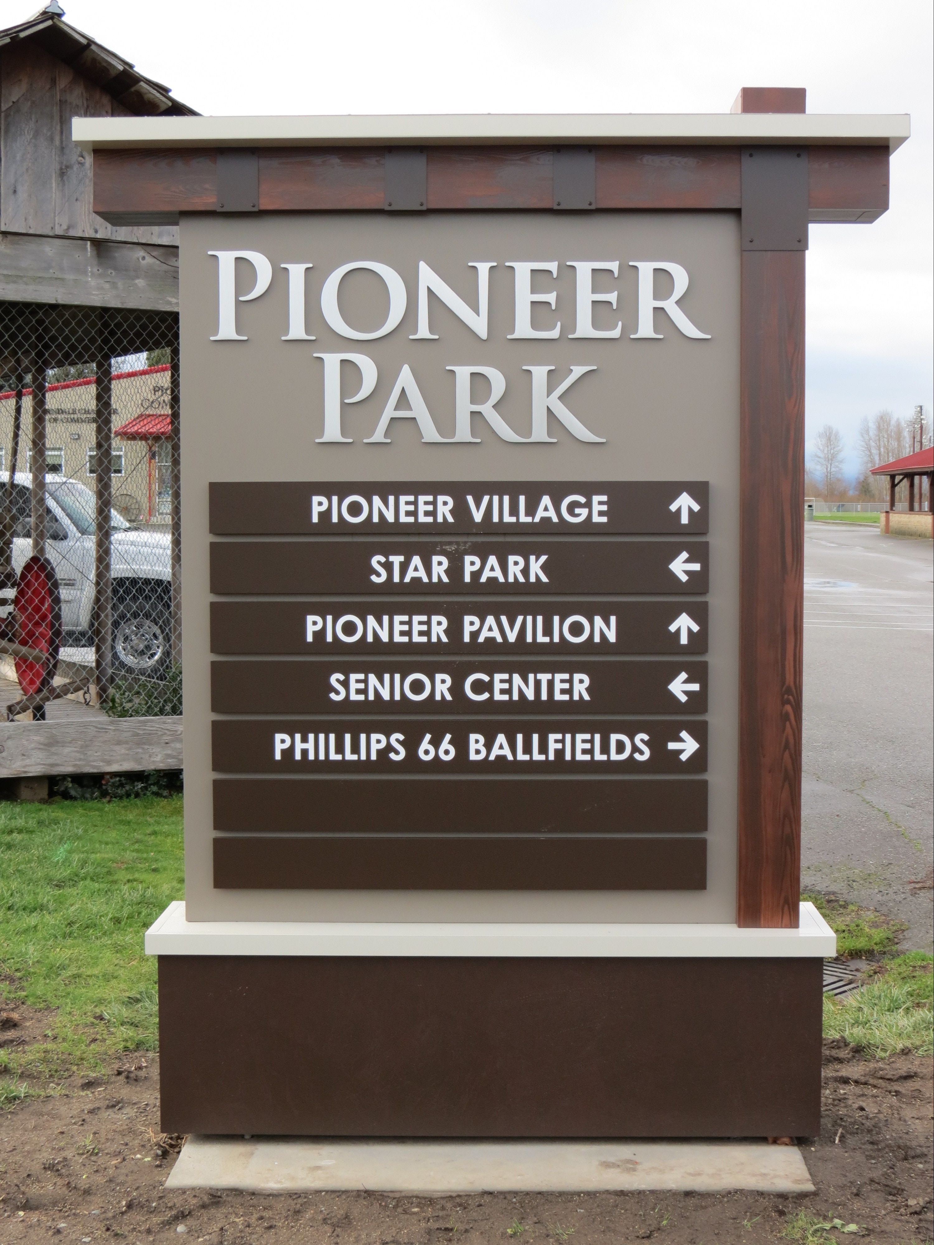 Monument wayfinding sign installed at Pioneer Park (January 10, 2019). Photo: My Ferndale News