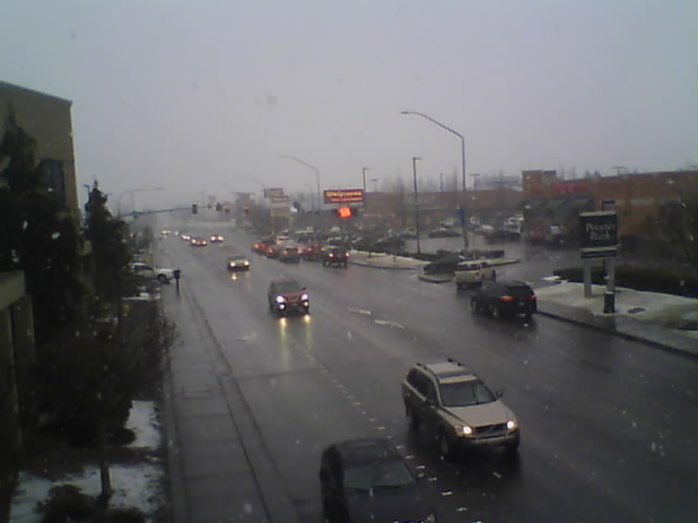 afternoon snow arrives on main street 2019-0306