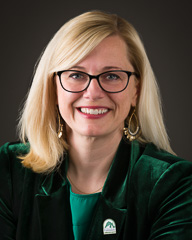 Anya Milton business portrait. Bellingham, WA. © 2019 Mark Turner