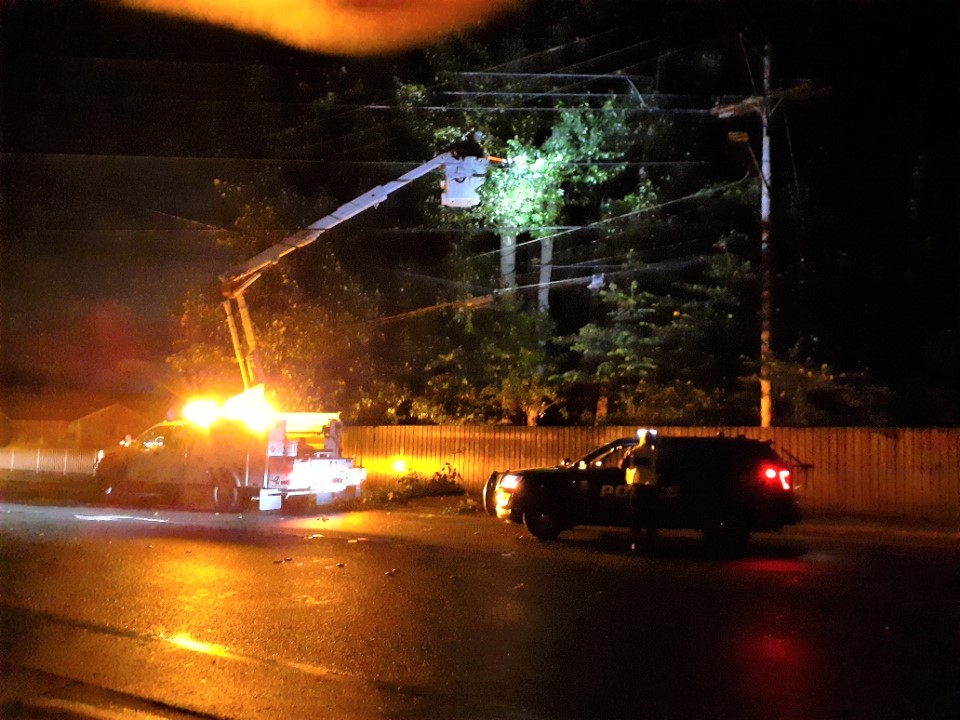 pse working on blown transformer on Main St between WA and Douglas 2020-07-11 ph laran williams