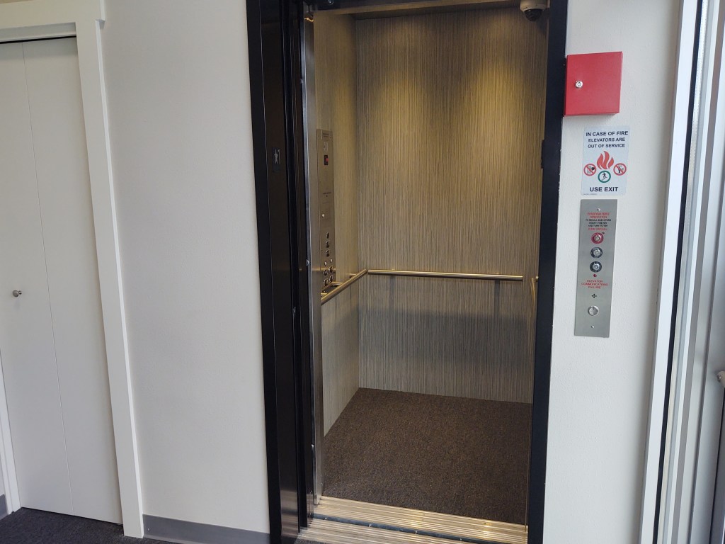 Elevator serving office spaces on the 2nd floor above Ferndale Pharmacy (November 9, 2020). Photo: My Ferndale News