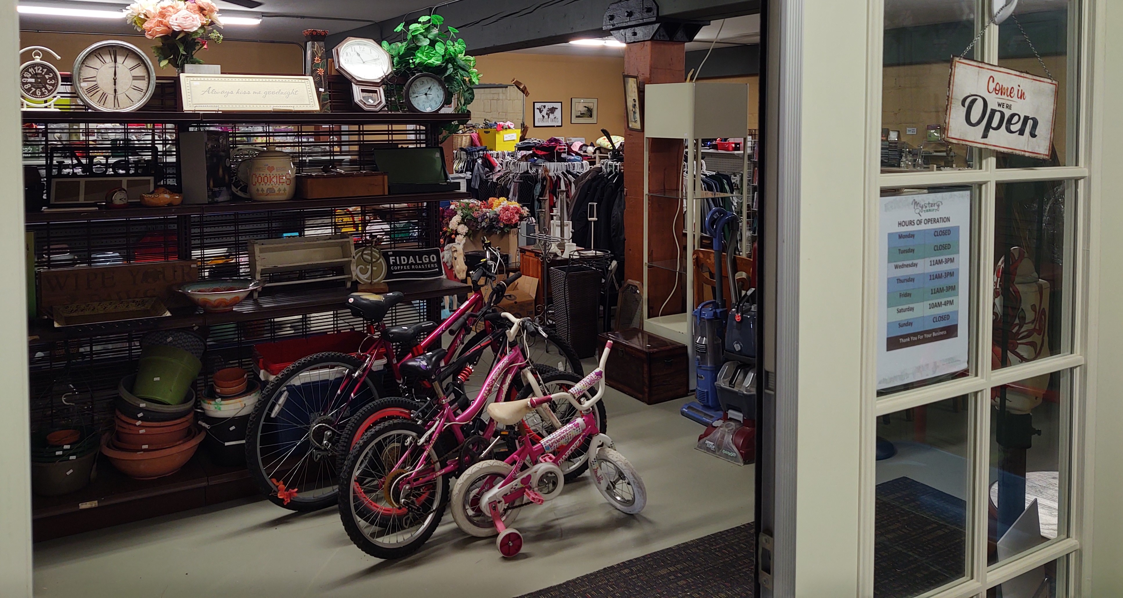 Entrance to Mystery Thrift on opening day (February 20, 2021). Photo: My Ferndale News