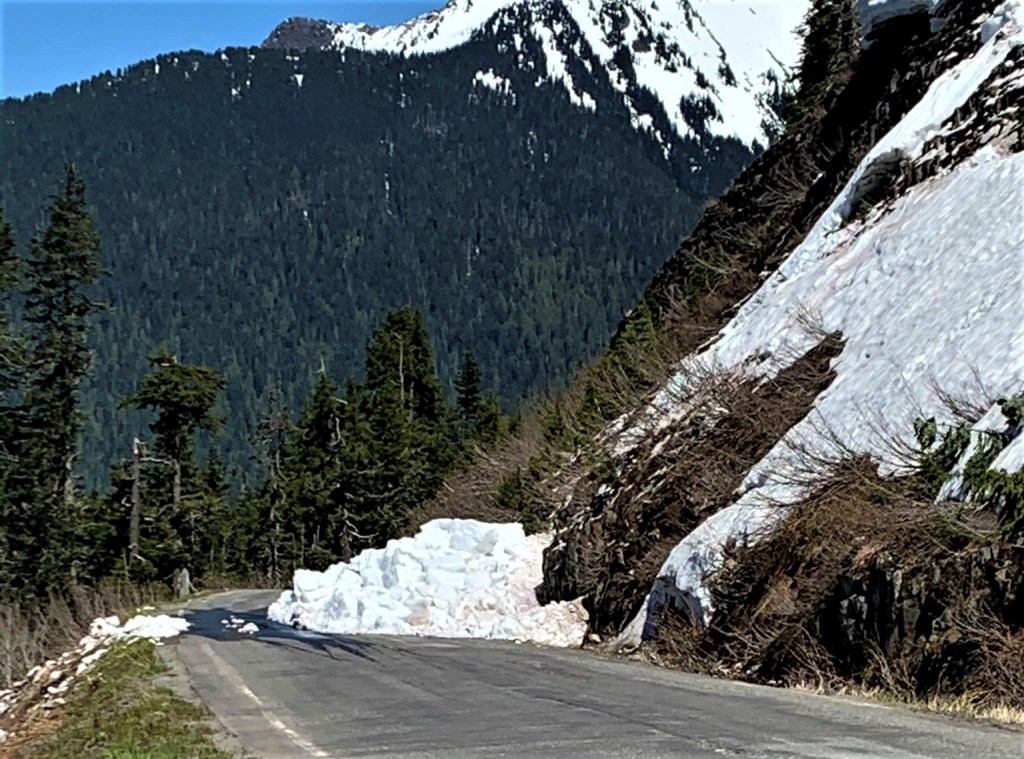 Snow slide on Mt Baker Hwy (May 29, 2021). Photo courtesy of WSP