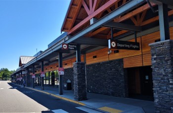 Bellingham International Airport passenger terminal (June 22, 2021). Photo: Whatcom News