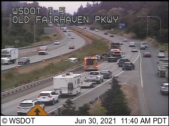 Scene of rollover crash on I-5 north of the Old Fairhaven Parkway interchange (June 30, 2021). Photo: WSDOT
