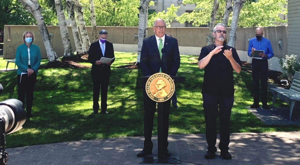 Governor Jay Inslee at a press conference at Kaiser Permanente in Seattle announcing a COVID-19 vaccination would be a requirement for state employment (August 9, 2021). Photo: Office of the Governor