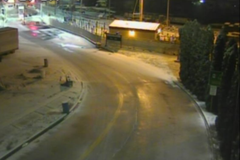 Sumas border crossing (SR9) truck spur (February 24, 2022). WSDOT traffic camera image