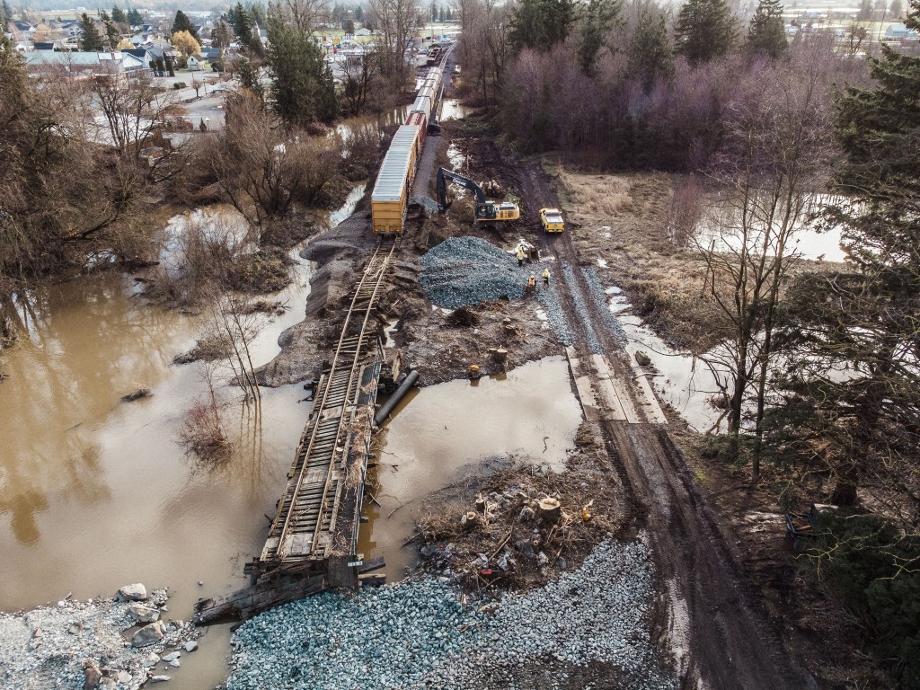 Repairs begin on flood damaged rail lines and rail cars in Sumas area (November 2021). Photo courtesy of Western Refinery Services