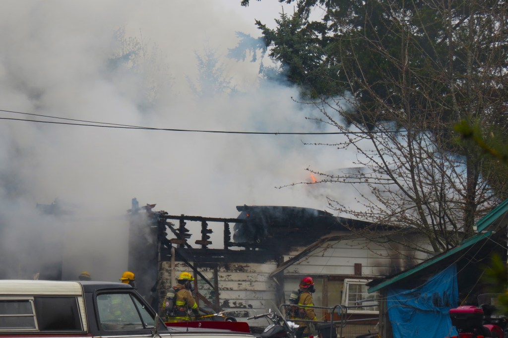 Scene of a garage fire in Custer (April 18, 2022). Photo: Whatcom News