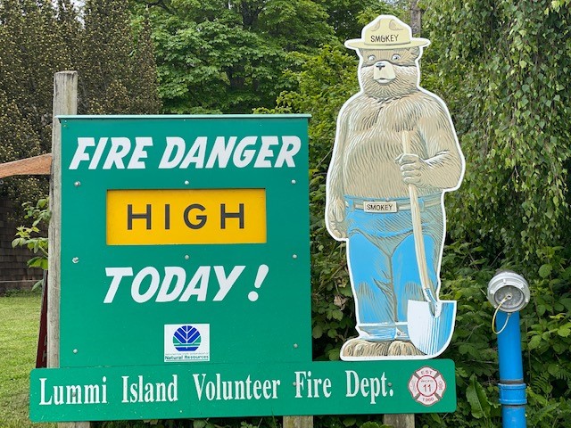 lummi island high fire danger sign