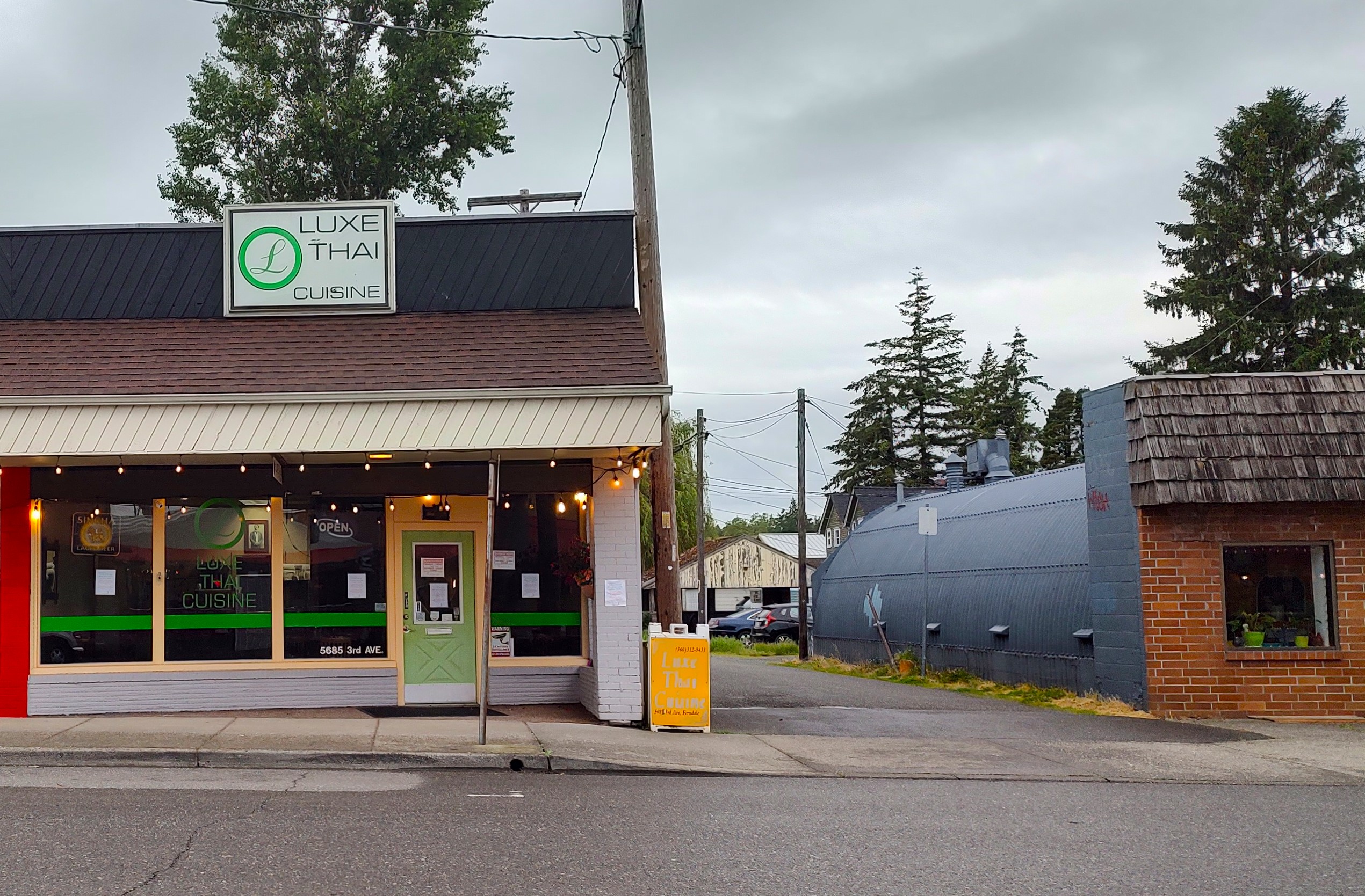 Luxe Thai Cuisine location next to the Quonset hut building where the business first opened in 2007 (June 13, 2022). Photo: Whatcom News