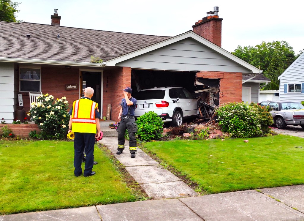 Scene of a car versus house crash in Lynden (June 22, 2022). Photo: Whatcom News