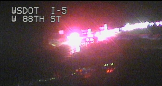 Scene of a 2-car crash in the southbound lanes of I-5 (August 7, 2022). Photo: WSDOT