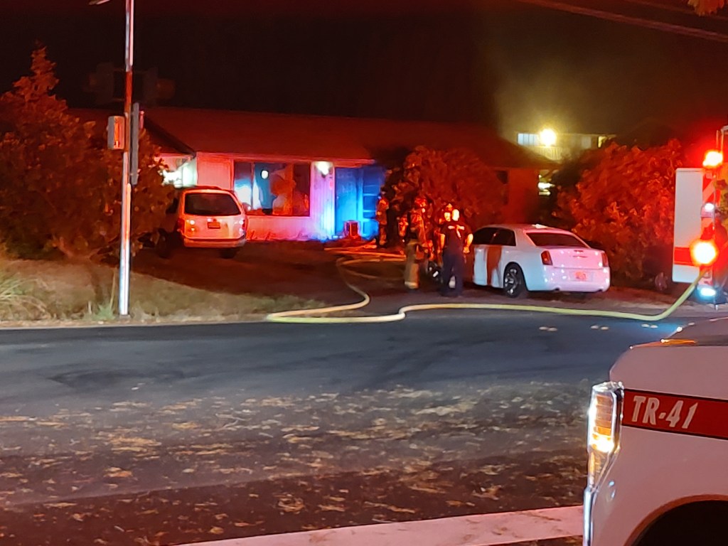 Scene of a house fire on Vista Drive in Ferndale (September 21, 2022). Photo: Whatcom News