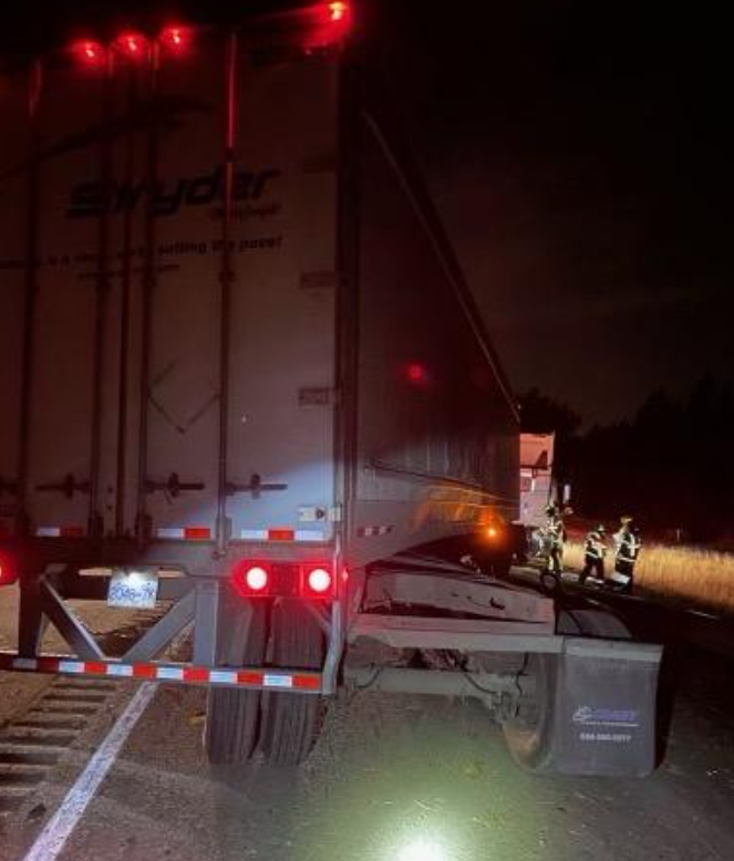 Scene of a semi-truck crash after crossing the median from the northbound to southbound lanes (September 28, 2022). Photo courtesy WSP